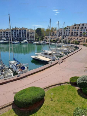 Cascadelle - Proche de Saint-Tropez Appartement pour 4 personnes avec vue sur la marina